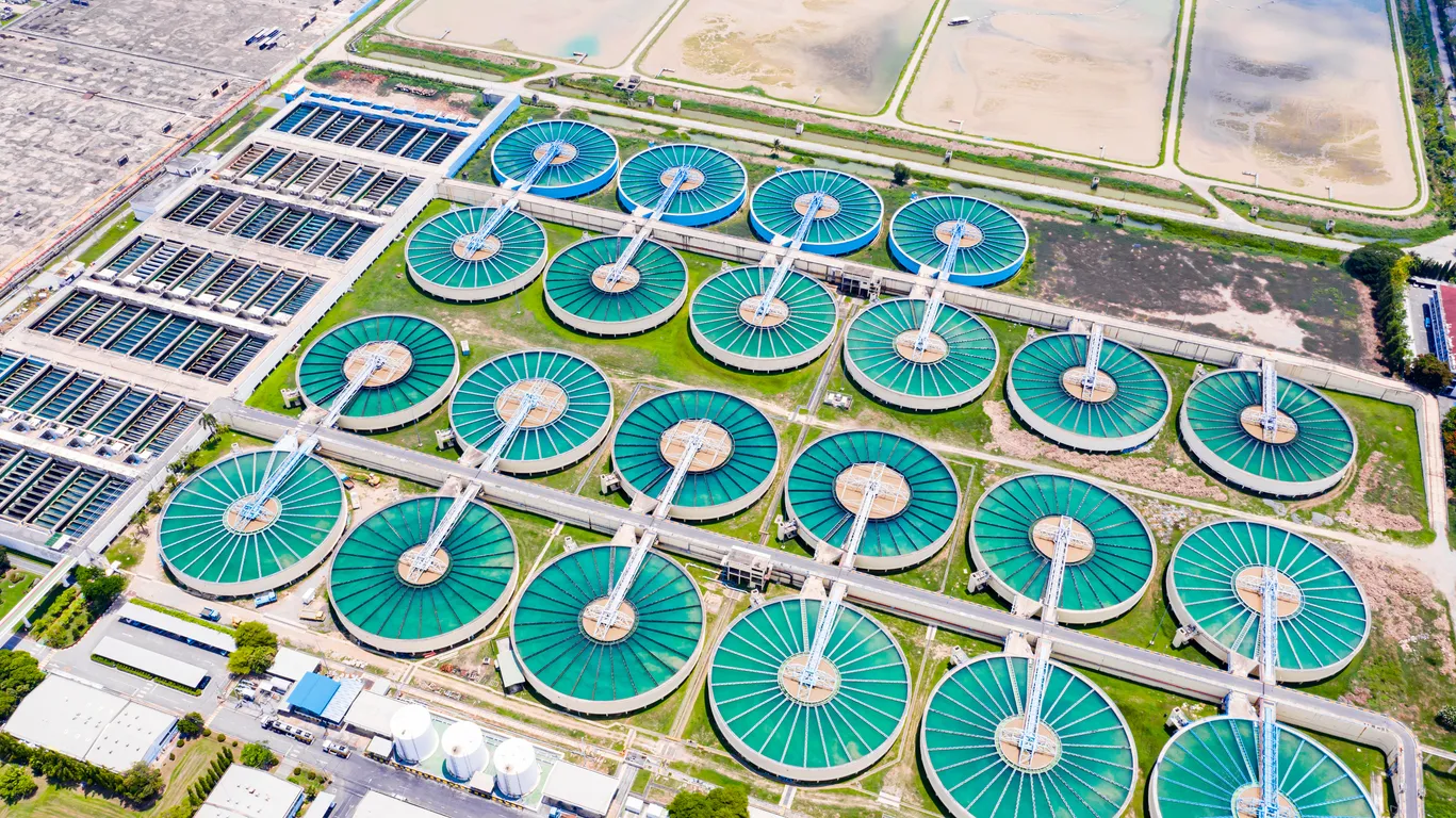 Planta de producción de agua para la población de las grandes ciudades