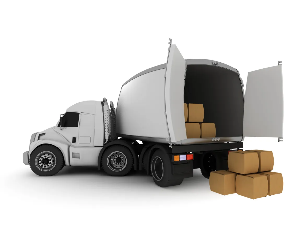 Camión con puerta traseras abierta mostrandose la carga de cajas. Algunos traslados requieren de custodia para su traslado