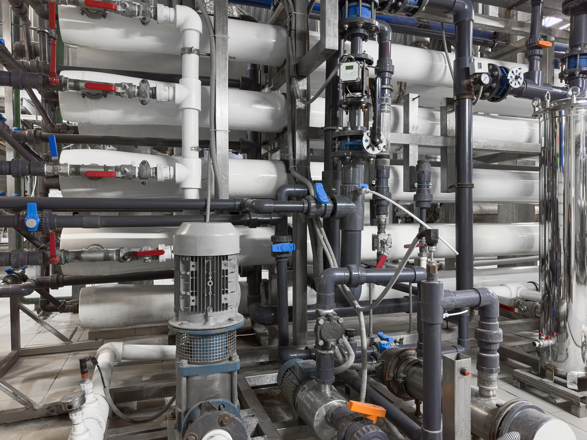 Planta osmótica industrial para purificación de agua fina Close-up