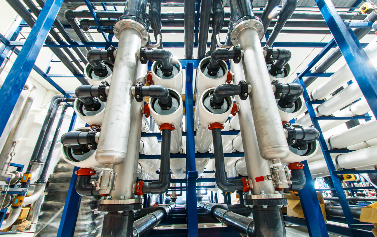 Invertir el sistema de osmosis para agua potable de la planta