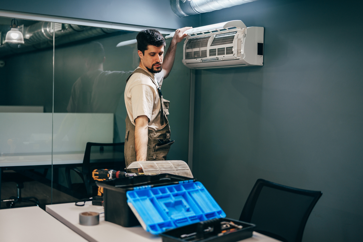 Mantenimiento eléctrico para oficinas y corporativos