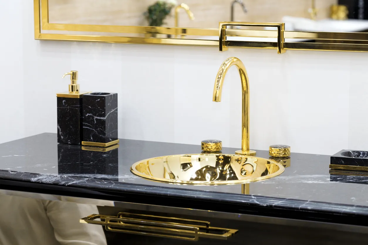 Accesorios para Baño Dorados: Elegancia que Transforma tu Espacio