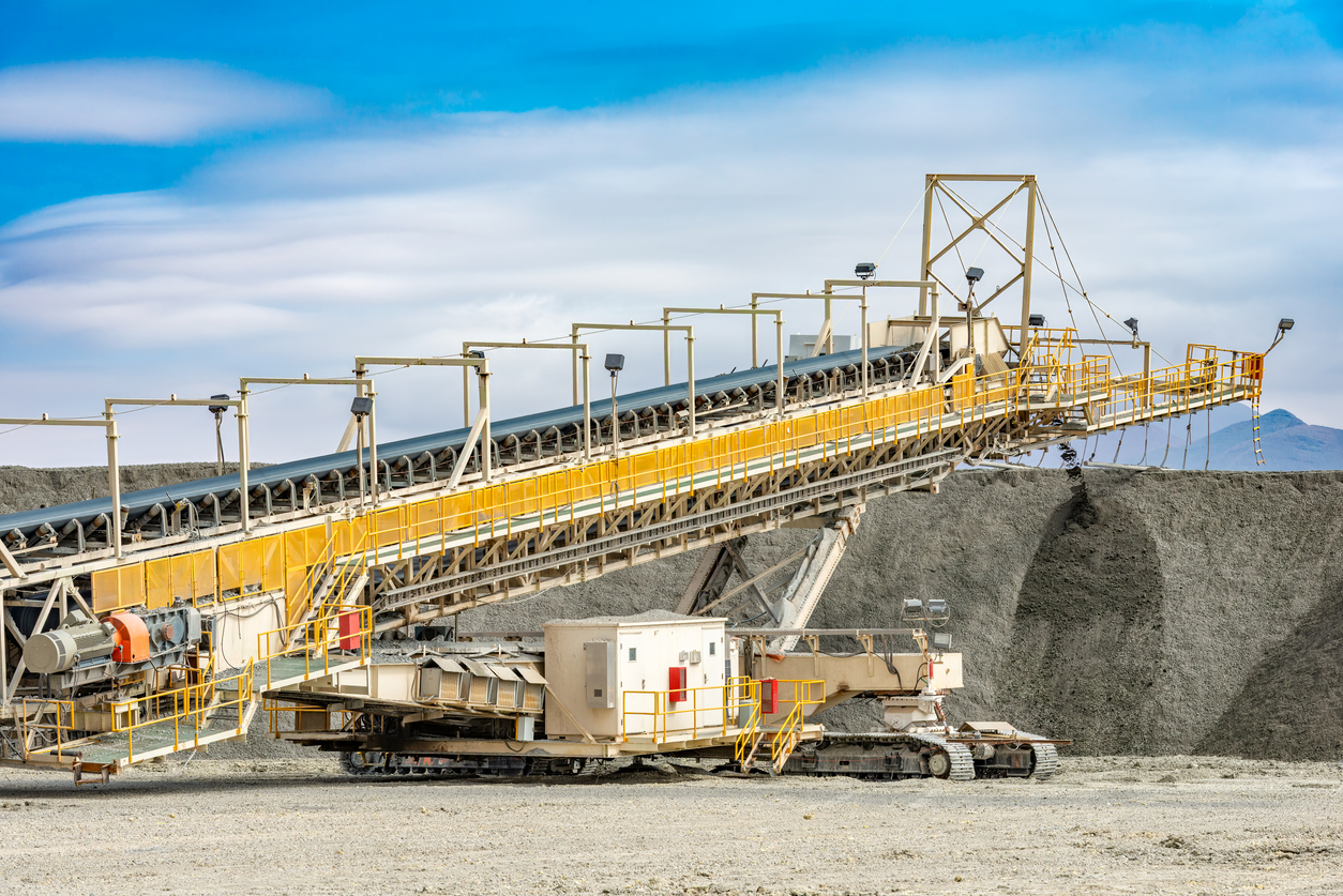 Sistemas de tierras físicas industriales para plantas y procesos industriales críticos
