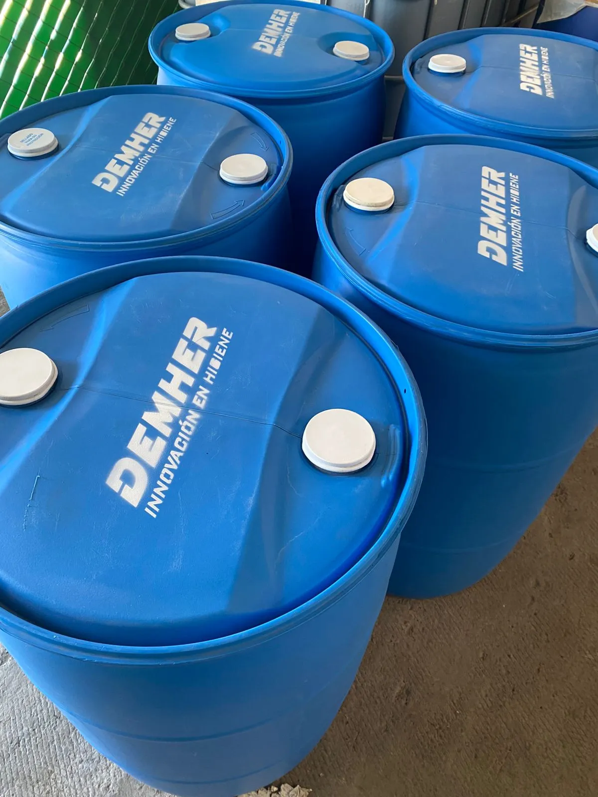 LUBrl Lubricante Desmoldante en tambo de 200 litros