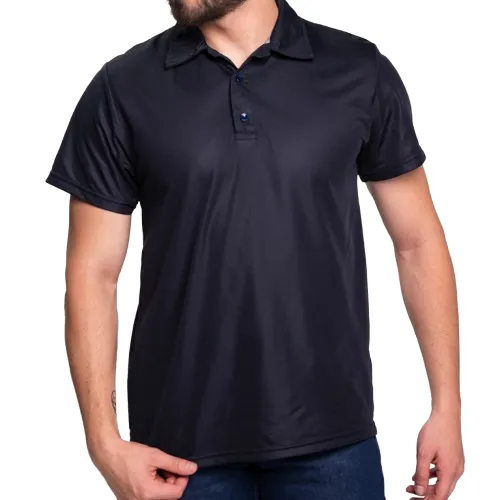 hombre usando playera tipo POLO de la marca AIRMAN Crew Cold Dry vista frontal 