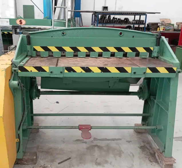 Cizalla Newton 4' Renovada (Guillotina Hidráulica 4 pies)