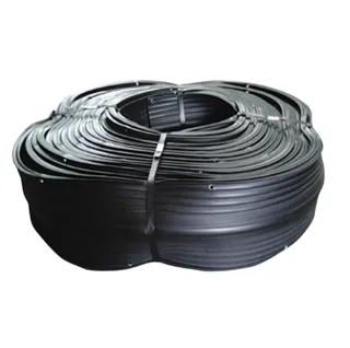 Banda de PVC de 9" Negra Ojillada (22 cm)