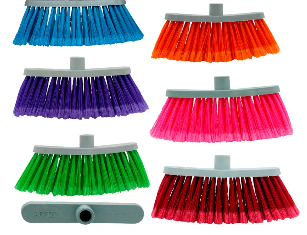 24 Escoba Económica Maxilim Multiusos vista frontal